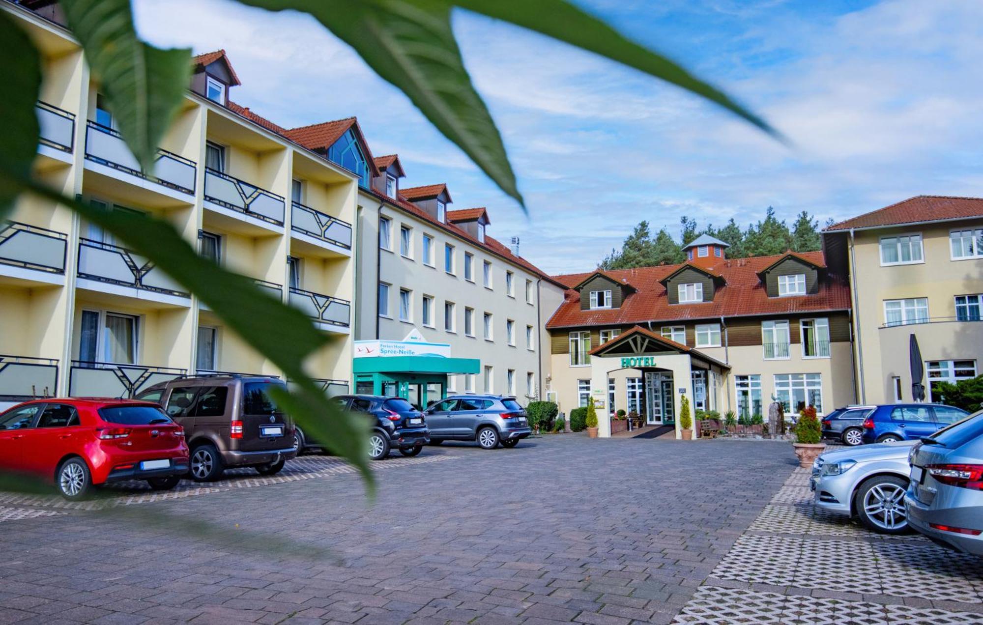 Ferien Hotel Spree-Neisse Neuhausen (Brandenburg) Exterior foto