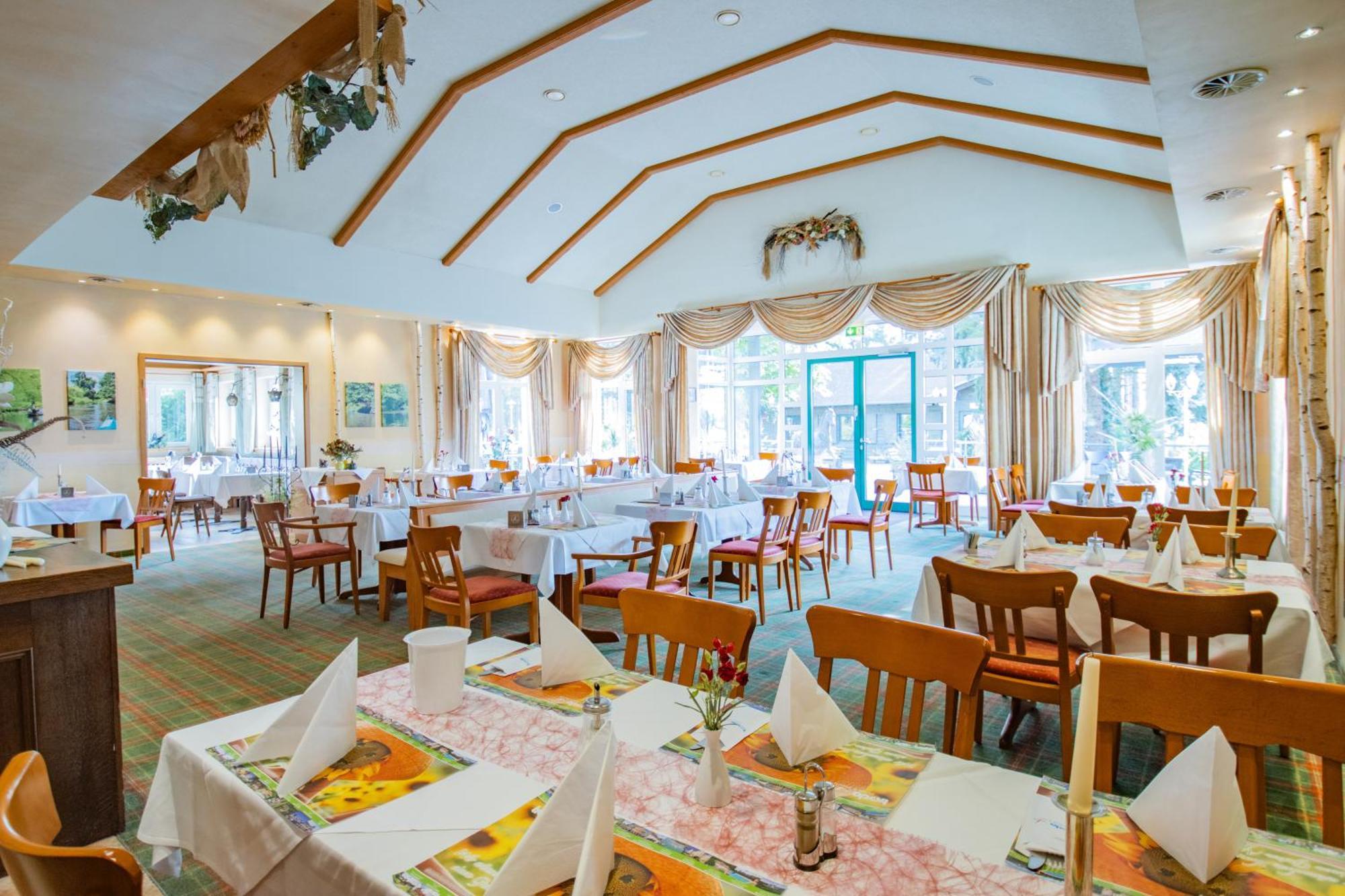 Ferien Hotel Spree-Neisse Neuhausen (Brandenburg) Exterior foto